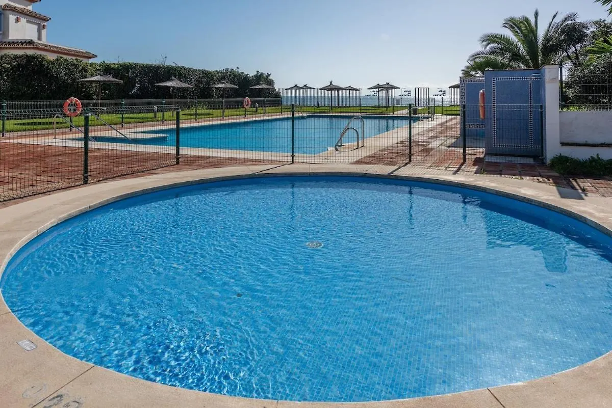 Stunning Beachfront Penthouse Estepona Apartment